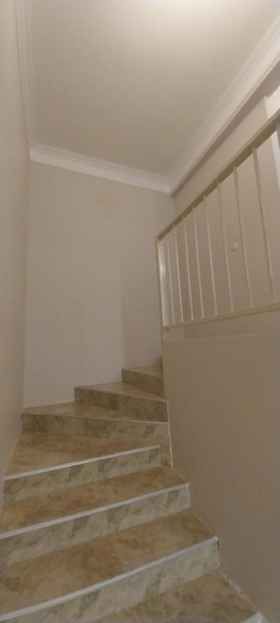 Hostel Gomani Batumi Exterior foto